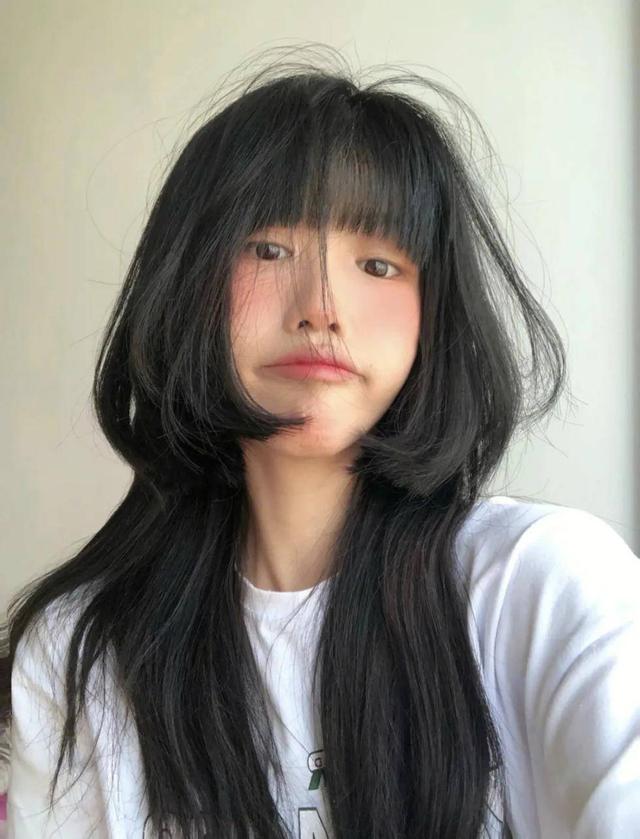 10后女生独爱鲶鱼须刘海